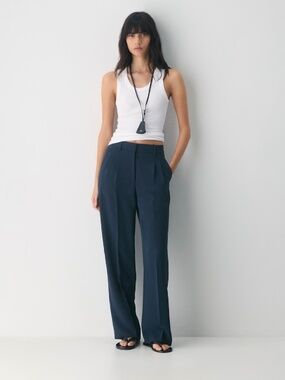 NWT ARITZIA x WILFRED - Effortless Pants in Admiral Navy Blue, 2